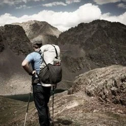 HYPERLITE MOUTAIN GEAR Hyperlite Mountain Gear Southwest 2400 Backpacks & Duffels