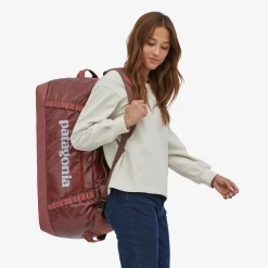 Travel Bags Patagonia Black Hole Duffel 70L 10 Travel Bags Patagonia Black Hole Duffel 70L