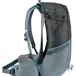 Deuter Futura 27 Hiking Backpack Backpacks & Duffels